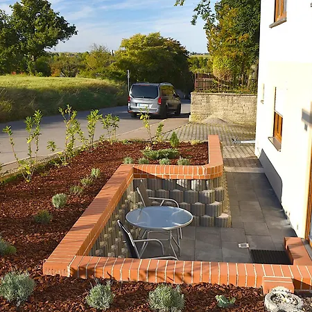 Charmanter Rueckzugsort Mit Grosser Terrasse In Idyllischer Umgebung Appartamento