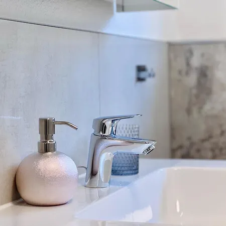 Moderne Design-apartments In Ruhiger Feldrandlage In Apartament *