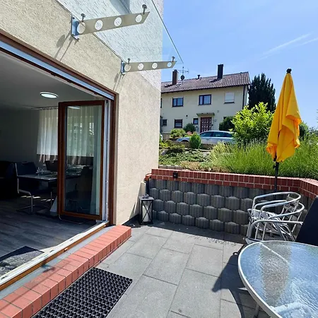 Charmanter Rueckzugsort Mit Grosser Terrasse In Idyllischer Umgebung Apartamento Böblingen